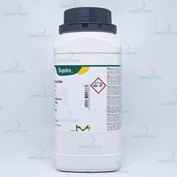 Sodium hydroxide pellets for analysis EMSURE® Merck 1.06498.1000